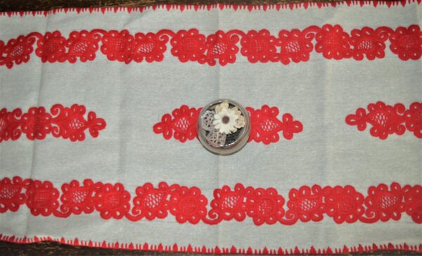 Față de masă, cusut manual cu lalele, roșu-2153